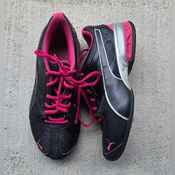 Puma‎ Black and Pink Sporty Sneakers with Mesh Design - Picture 4 of 7